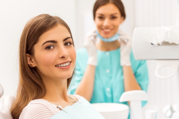 Dental Restorations: Tooth Replacement Options