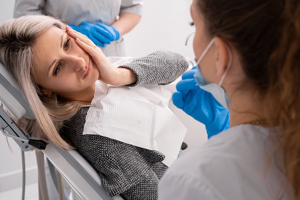 Knocked Out Tooth Care From An Emergency Dentist