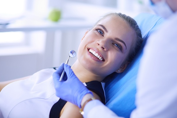 General Dentist Procedures For Fixing ChippedTeeth