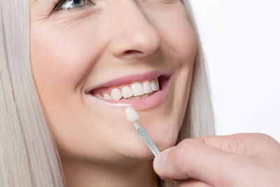 Visit A Lumineers Dentist And Improve Your Smile For Spring